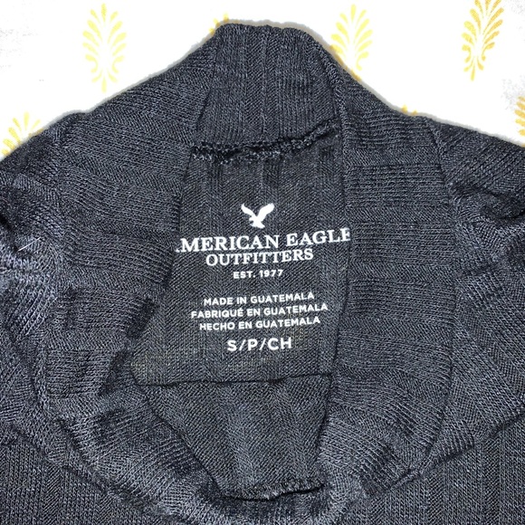 American Eagle Long sleeve top - Picture 2 of 2